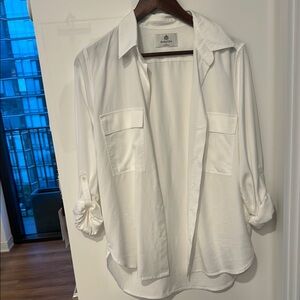 Banana Republic White Button-Up Shirt